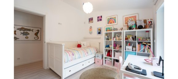 3 bedrooms Villa in Cascais, Portugal No. 104974 14