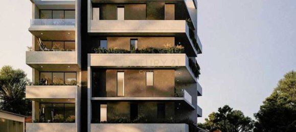 4 bedrooms Penthouse in Limassol, Cyprus No. 20270 2