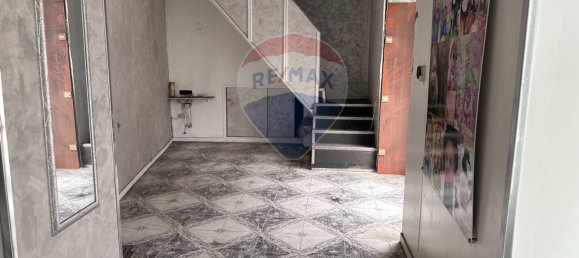 Propiedad comercial de 1 habitación en Casoria, Italy No. 30963 2