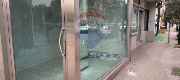 Propiedad comercial de 1 habitación en Casoria, Italy No. 30963 15