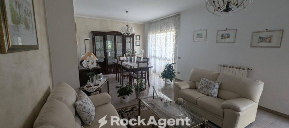 3 bedrooms Villa in Priverno, Italy No. 93224 13