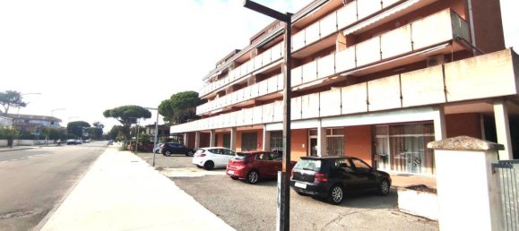 3 rooms Apartment in Comacchio, Italy No. 22485 17
