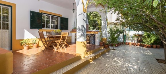 4 bedrooms House in Seixal, Portugal No. 126121 3