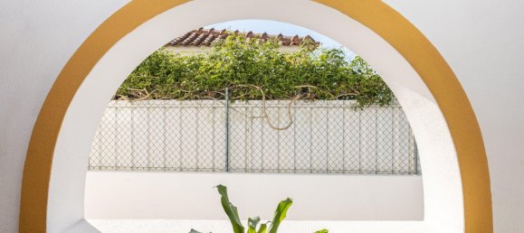 4 bedrooms House in Seixal, Portugal No. 126121 16