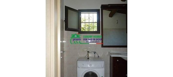 Casa de 4 habitaciónes en Ispica, Italy No. 156979 7