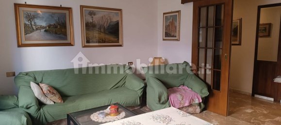 3 Schlafzimmer Wohnung in La Spezia, Italy, Nr. 293380 3