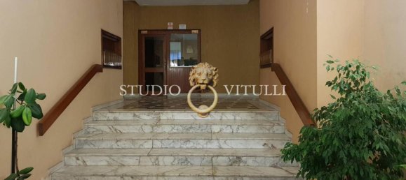 5 rooms Apartment in Bari, Italy No. 25522 44