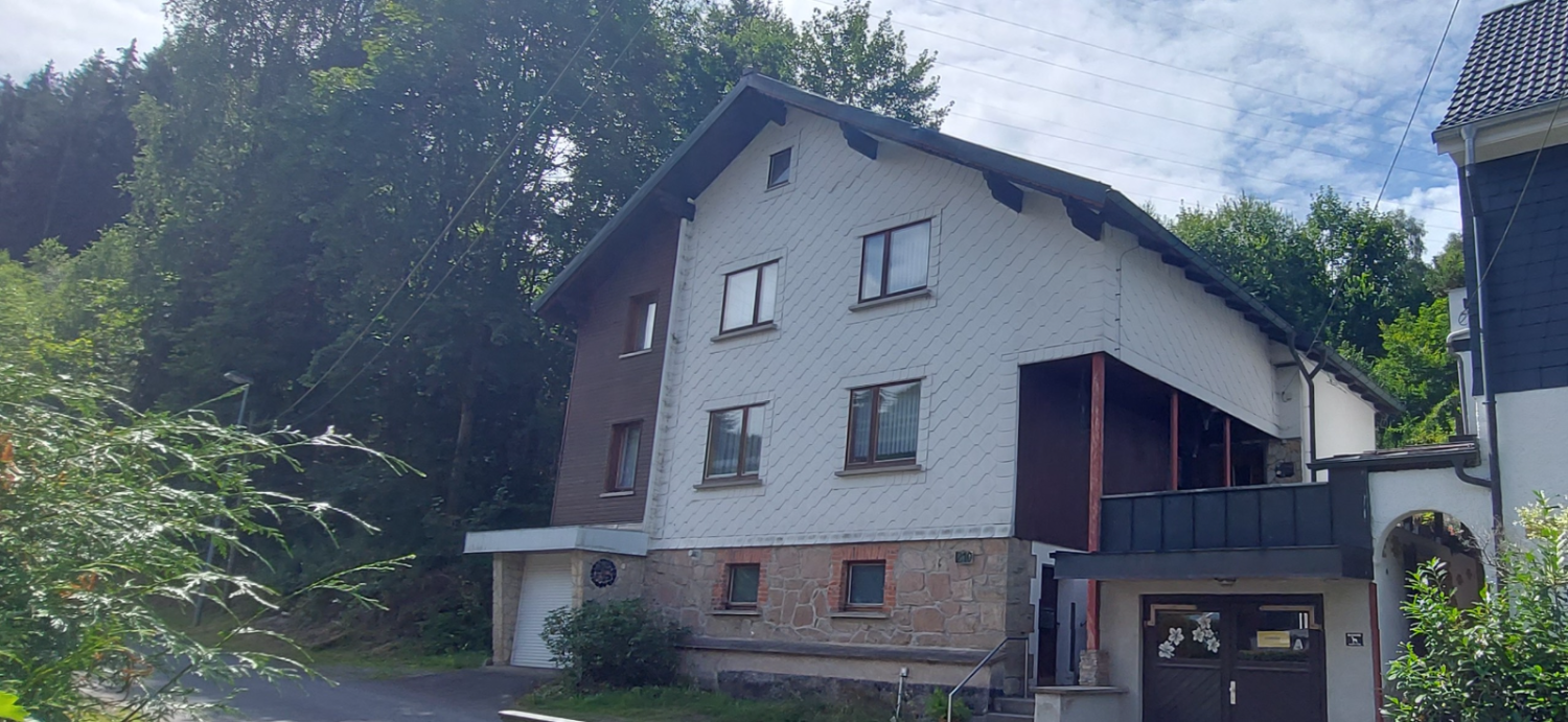 Adosado de 2 dormitorios en Suhl, Germany No. 329352