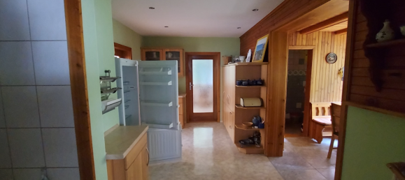 Adosado de 2 dormitorios en Suhl, Germany No. 329352 4