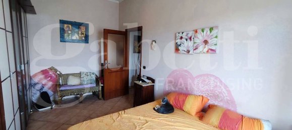 2 Schlafzimmer Wohnung in Naples, Italy, Nr. 342282 9
