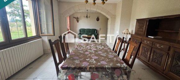 3 bedrooms House in Gray, France No. 300847 3