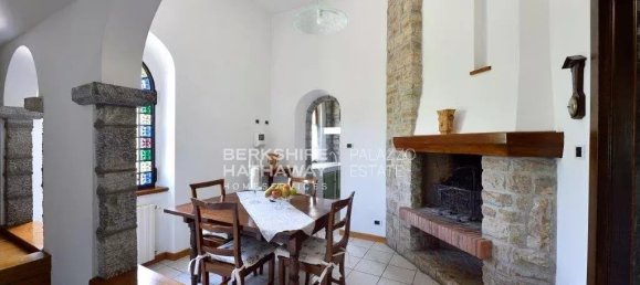 5 bedrooms Villa in Camaiore, Italy No. 164020 9