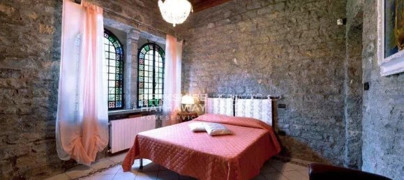 5 bedrooms Villa in Camaiore, Italy No. 164020 11