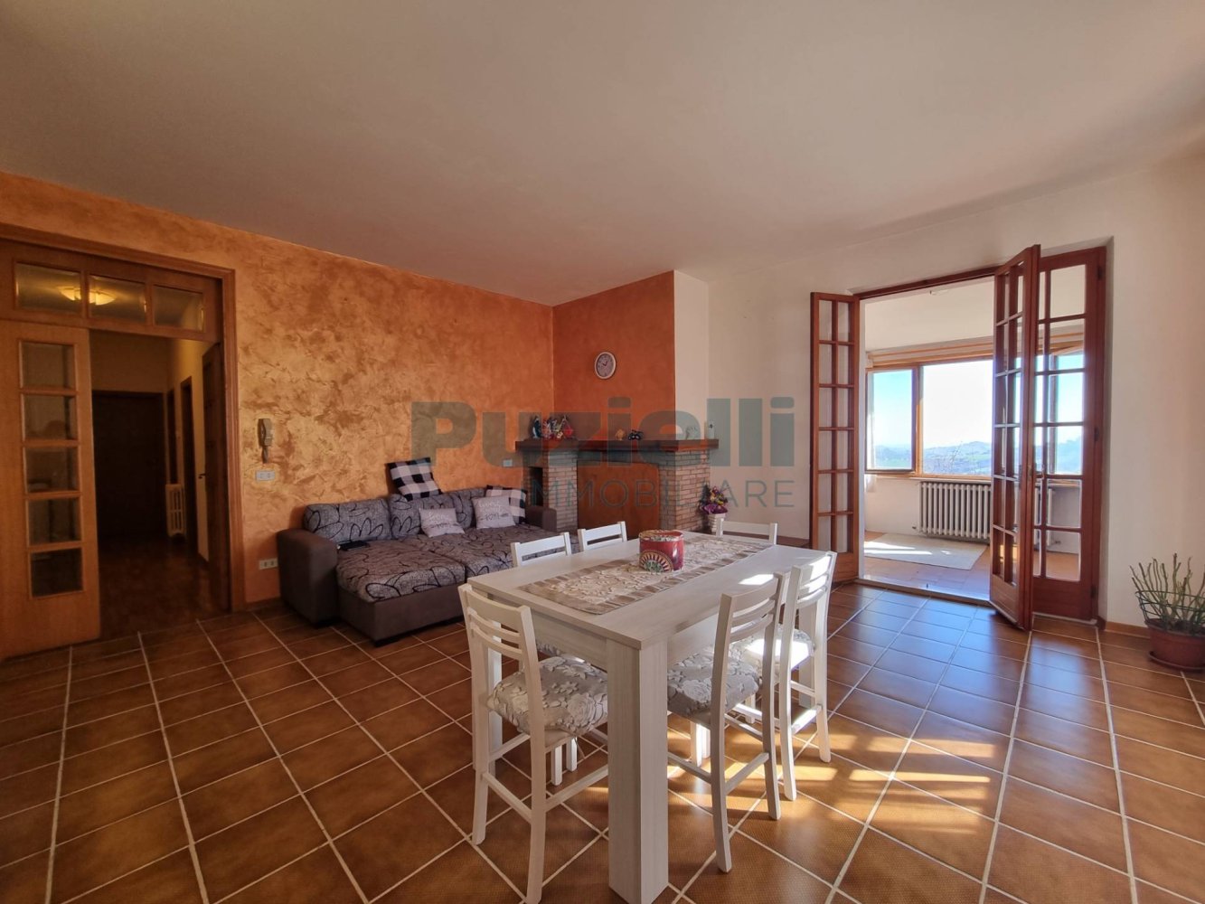Apartamento de 2 dormitorios en Santa Vittoria in Matenano, Italy No. 84652