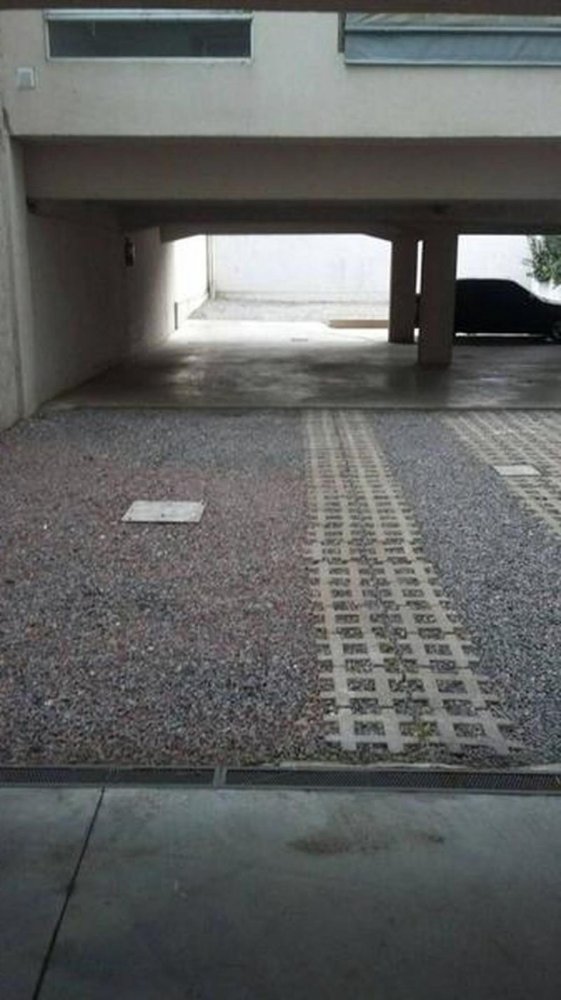 15m² Warehouse in Moron, Argentina No. 27982