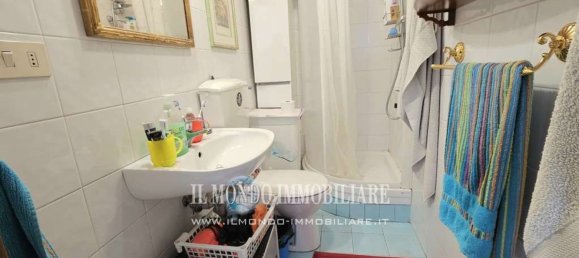 2 rooms Apartment in Florence, Italy No. 197237 12