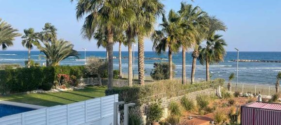 Квартира с 2 спальнями в Ларнака, Кипр № 140203 6