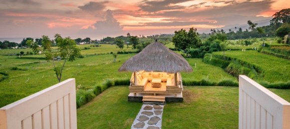 600m² Villa for sale in Buleleng, Bali, Indonesia № 61862 16