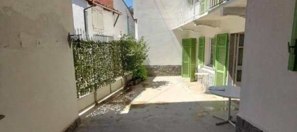 Casa de 5 habitaciónes en Cuneo, Italy No. 118759 5