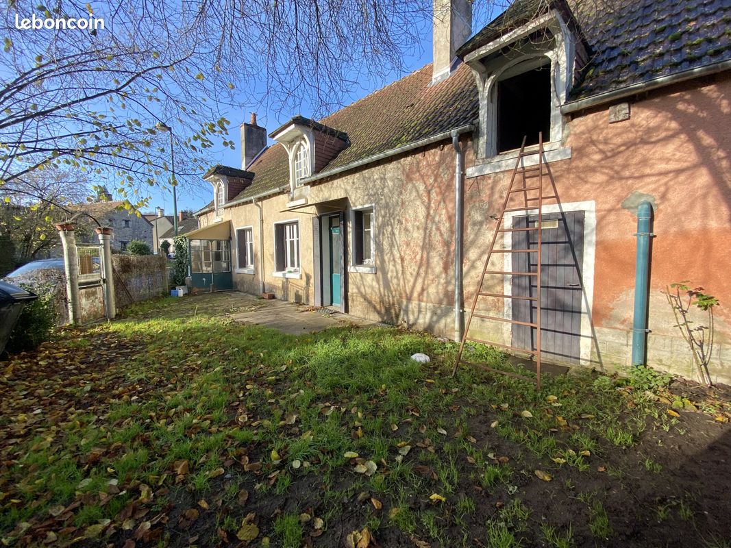 3 غرف نوم منزل في Saint-Hilaire-de-Court, France رقم 39092