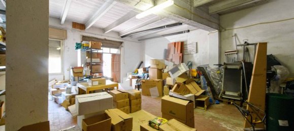 Склад 70м² в Реджо Эмилия, Италия № 264238 4