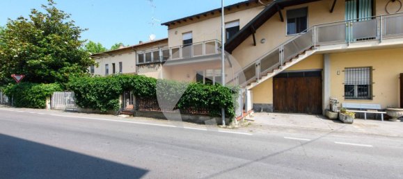 Склад 70м² в Реджо Эмилия, Италия № 264238 2