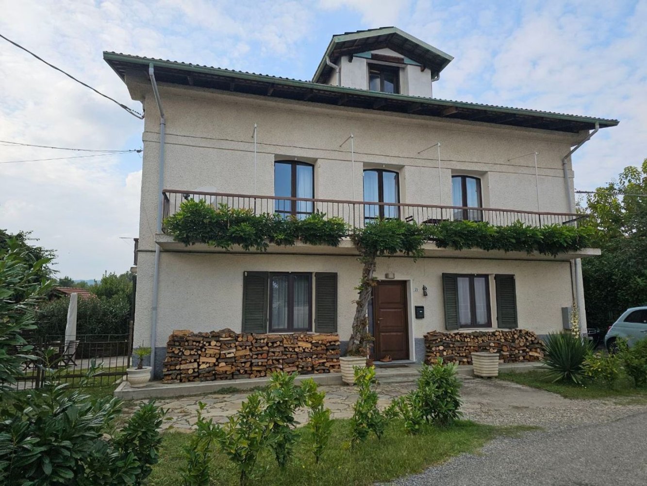 6 rooms House in Terzo, Italy No. 49760
