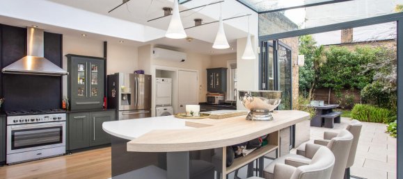 5 bedrooms House in London, United Kingdom No. 13992 3