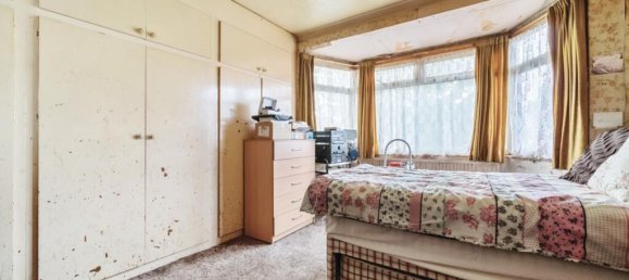 3 bedrooms House in London, United Kingdom No. 13429 10