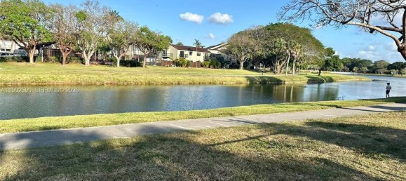 2 bedrooms Commercial property for sale in Miami, Miami-Dade, Florida, USA № 615880 3
