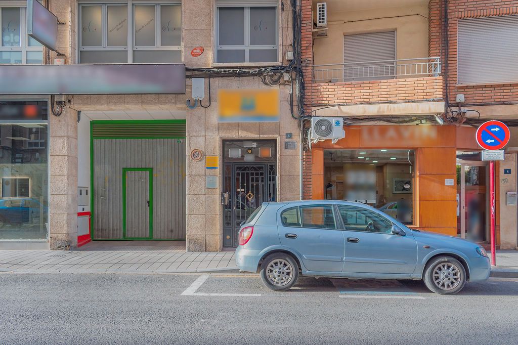 4 غرف نوم شقة في Albacete, Spain رقم 149959