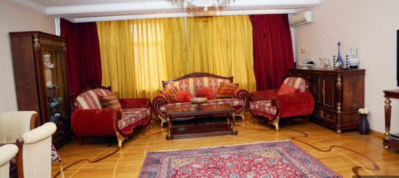 Квартира с 4 спальнями в Насиминский район, Азербайджан № 1788 2