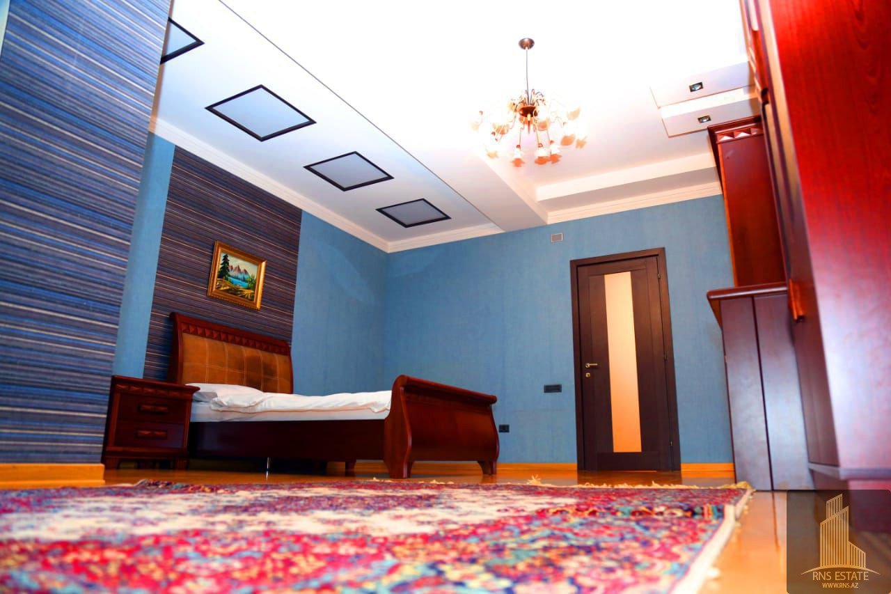 Квартира с 4 спальнями в Насиминский район, Азербайджан № 1788