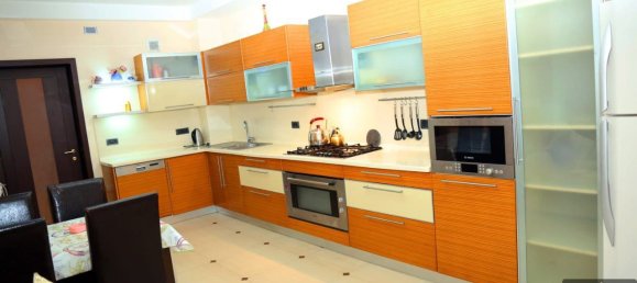 Квартира с 4 спальнями в Насиминский район, Азербайджан № 1788 14