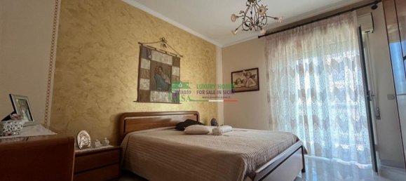 6 rooms Apartment in Chiaramonte Gulfi, Italy No. 261351 15