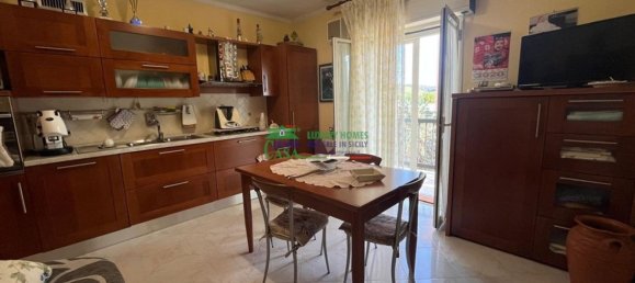 6 rooms Apartment in Chiaramonte Gulfi, Italy No. 261351 4