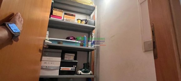 6 rooms Apartment in Chiaramonte Gulfi, Italy No. 261351 9