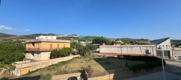 6 rooms Apartment in Chiaramonte Gulfi, Italy No. 261351 33