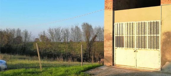 3 rooms House in Alta Val Tidone, Italy No. 145798 15
