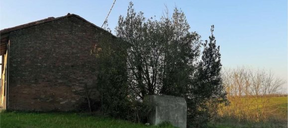 3 rooms House in Alta Val Tidone, Italy No. 145798 14