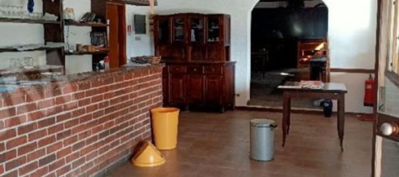 172m² Commercial property in Casalzuigno, Italy No. 98892 17