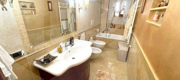 3-Zimmer Wohnung in Capurso, Italy, Nr. 21660 6