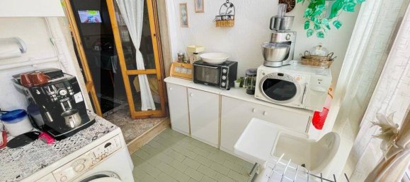 3-Zimmer Wohnung in Capurso, Italy, Nr. 21660 2