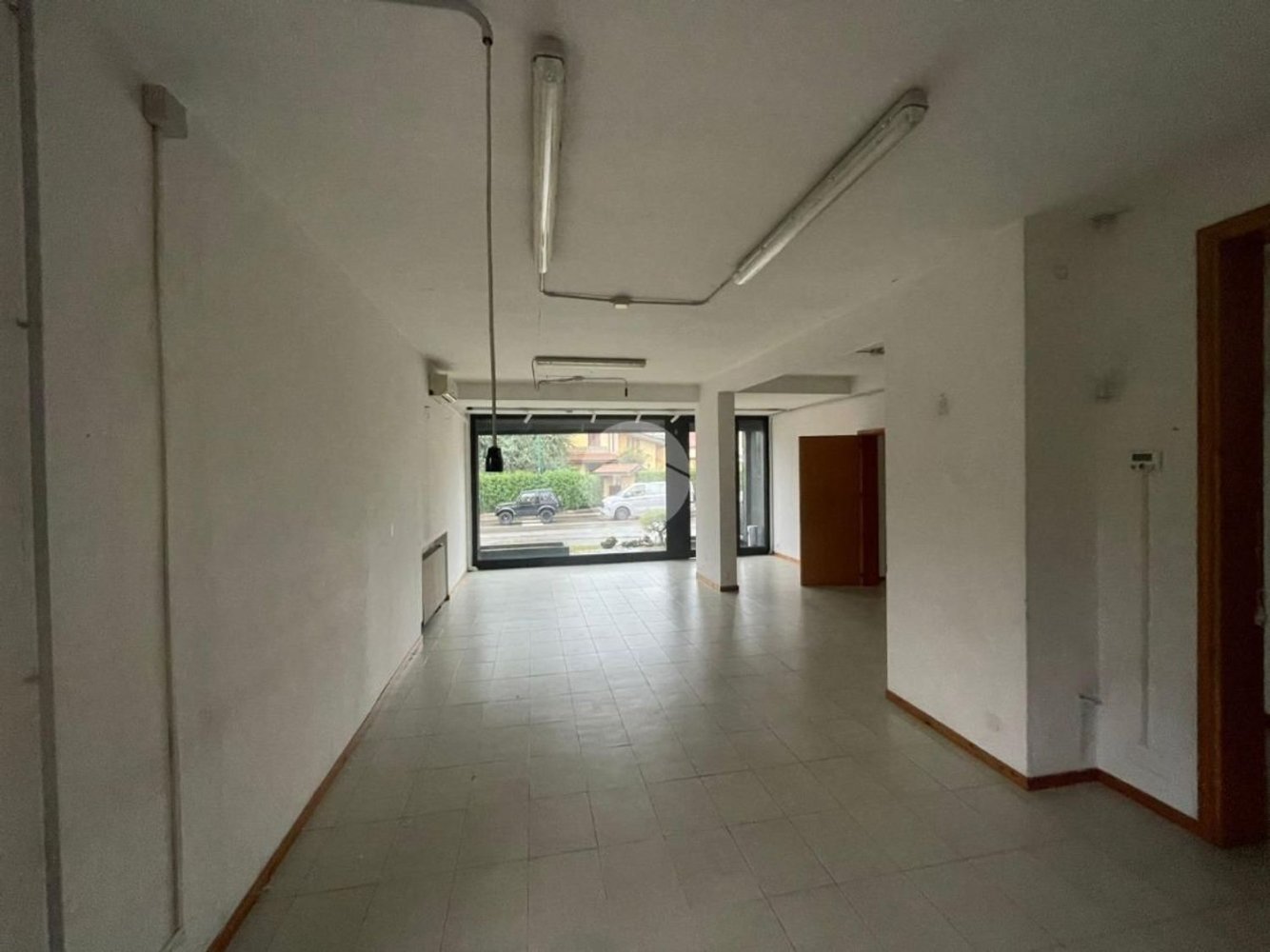 Propriété commerciale à Scanzorosciate, Italy 180m² No. 153520