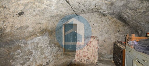 6 bedrooms House in Niardo, Italy No. 381867 22