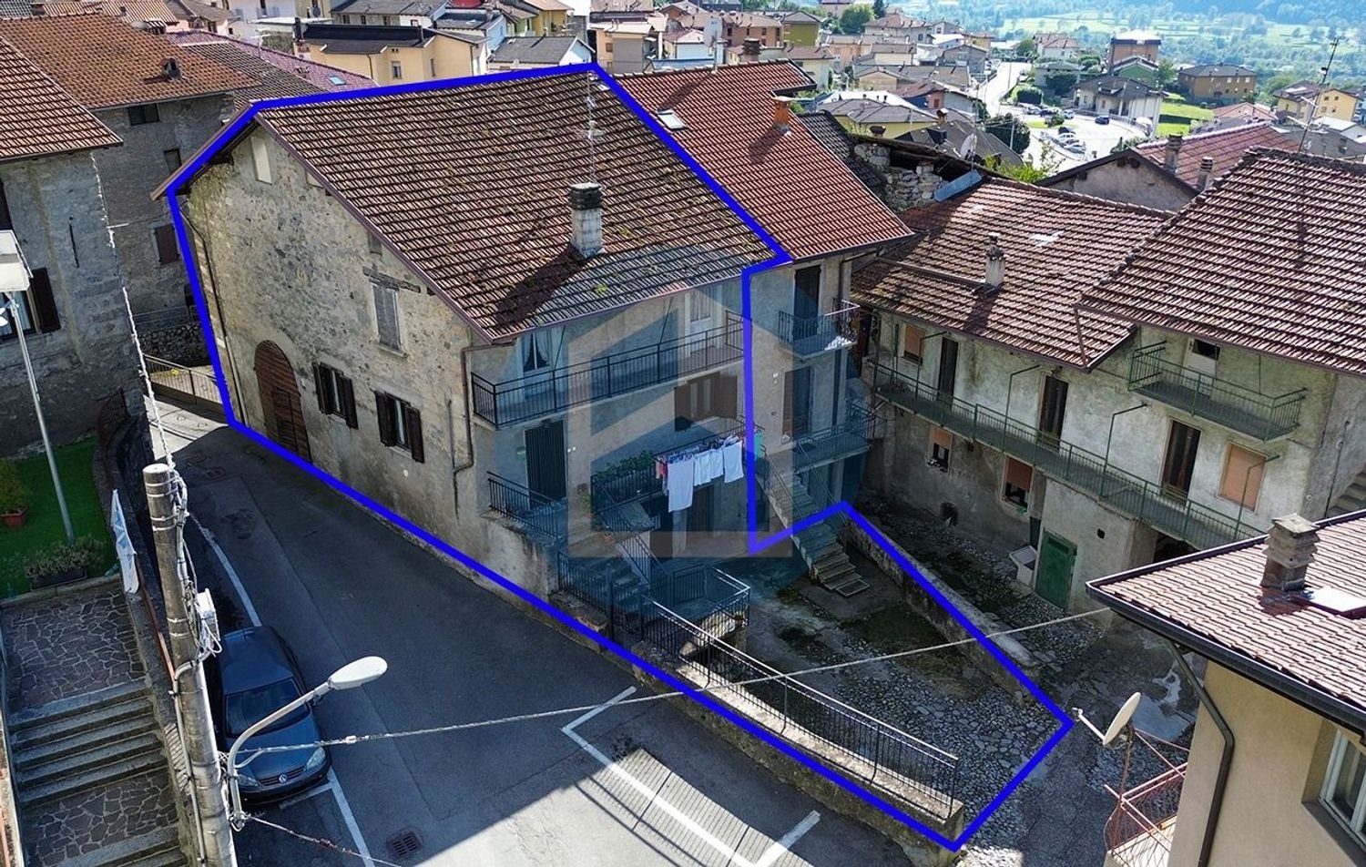 6 bedrooms House in Niardo, Italy No. 381867