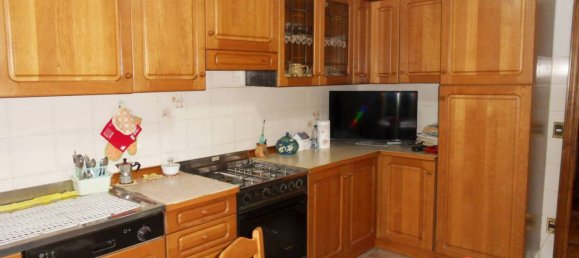 3 bedrooms Villa in Montevarchi, Italy No. 89855 6