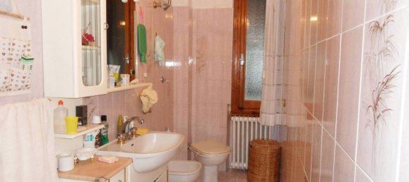 3 bedrooms Villa in Montevarchi, Italy No. 89855 14