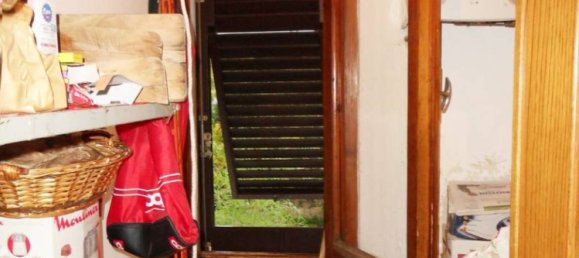 3 bedrooms Villa in Montevarchi, Italy No. 89855 19