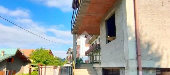 Вилла с 4 спальнями в Казарго, Италия № 317762 2